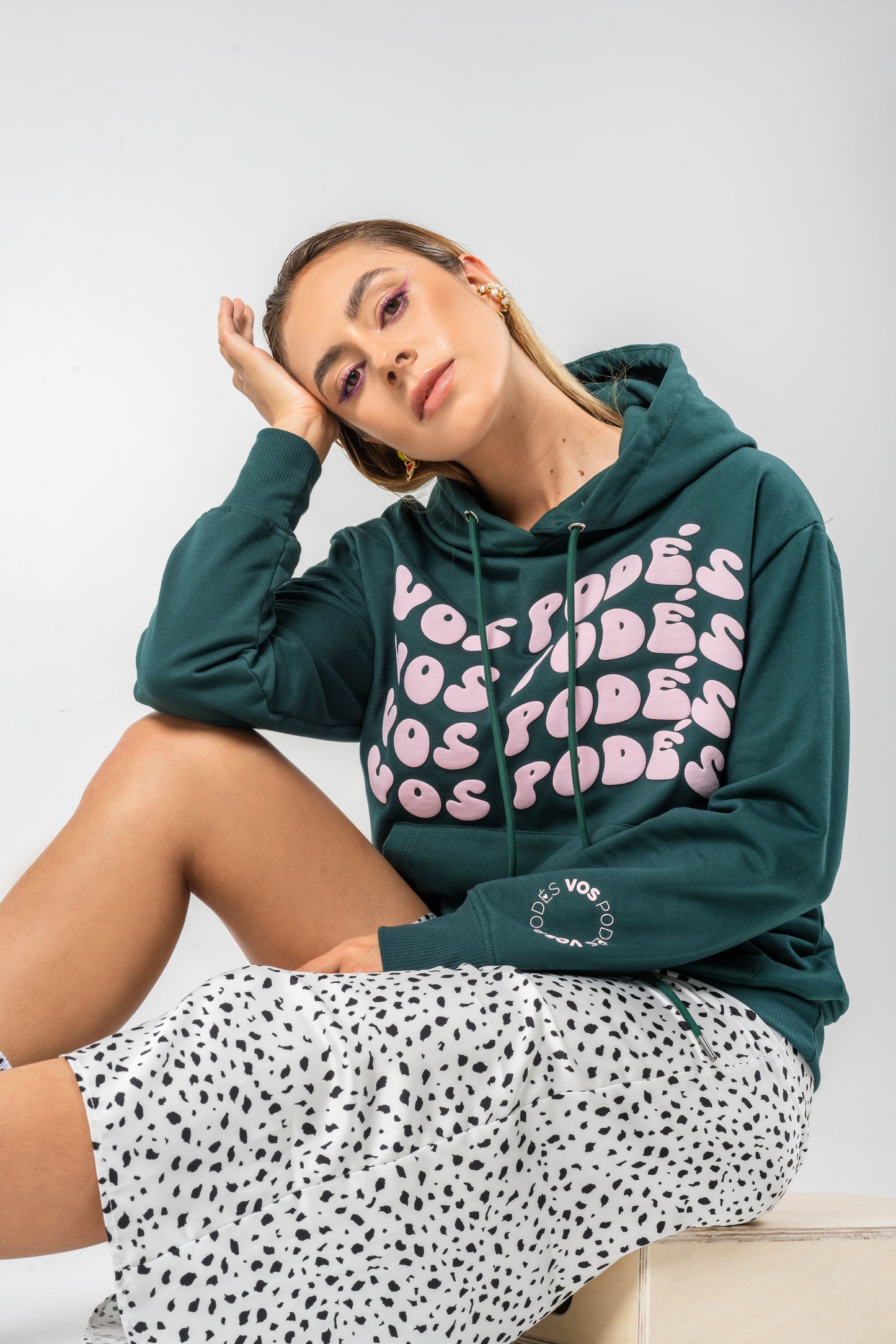 HOODIE VOS PODES X4